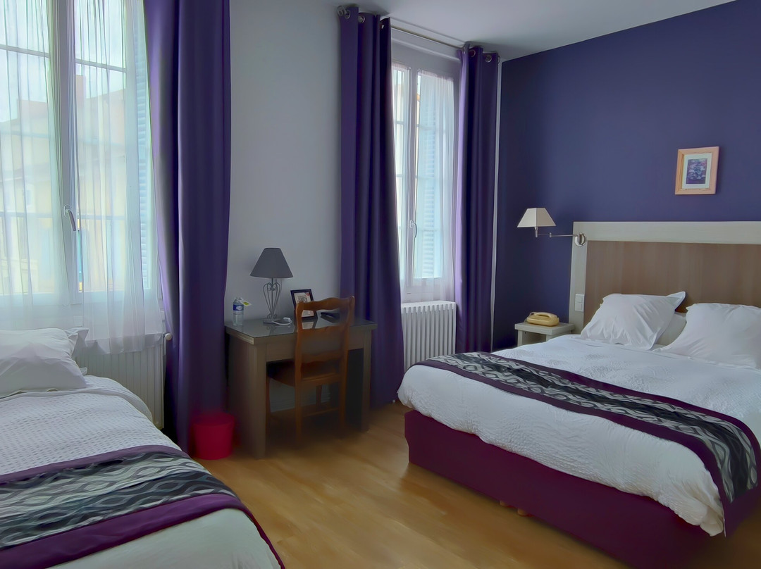 Logis Grand Hotel Pelisson主图