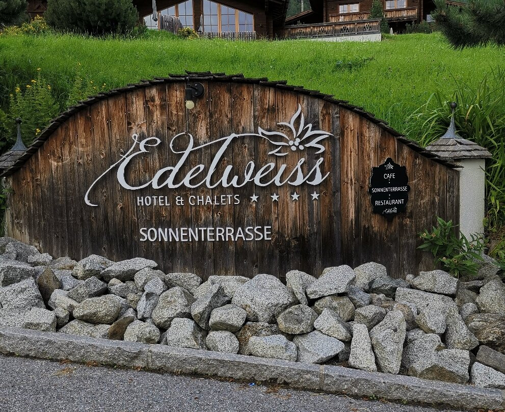 Hotel & Chalets Edelweiss主图