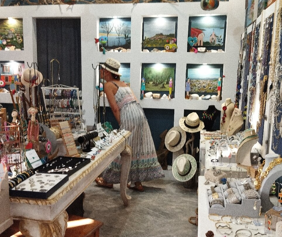 Κ.Ε.Μ Gallery景点图片