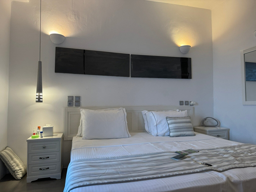 Naoussa Hills Boutique Resort主图