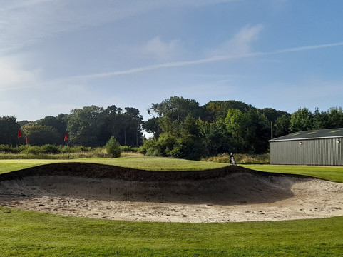 Longhirst Hall Golf Club-莫佩思必去景点