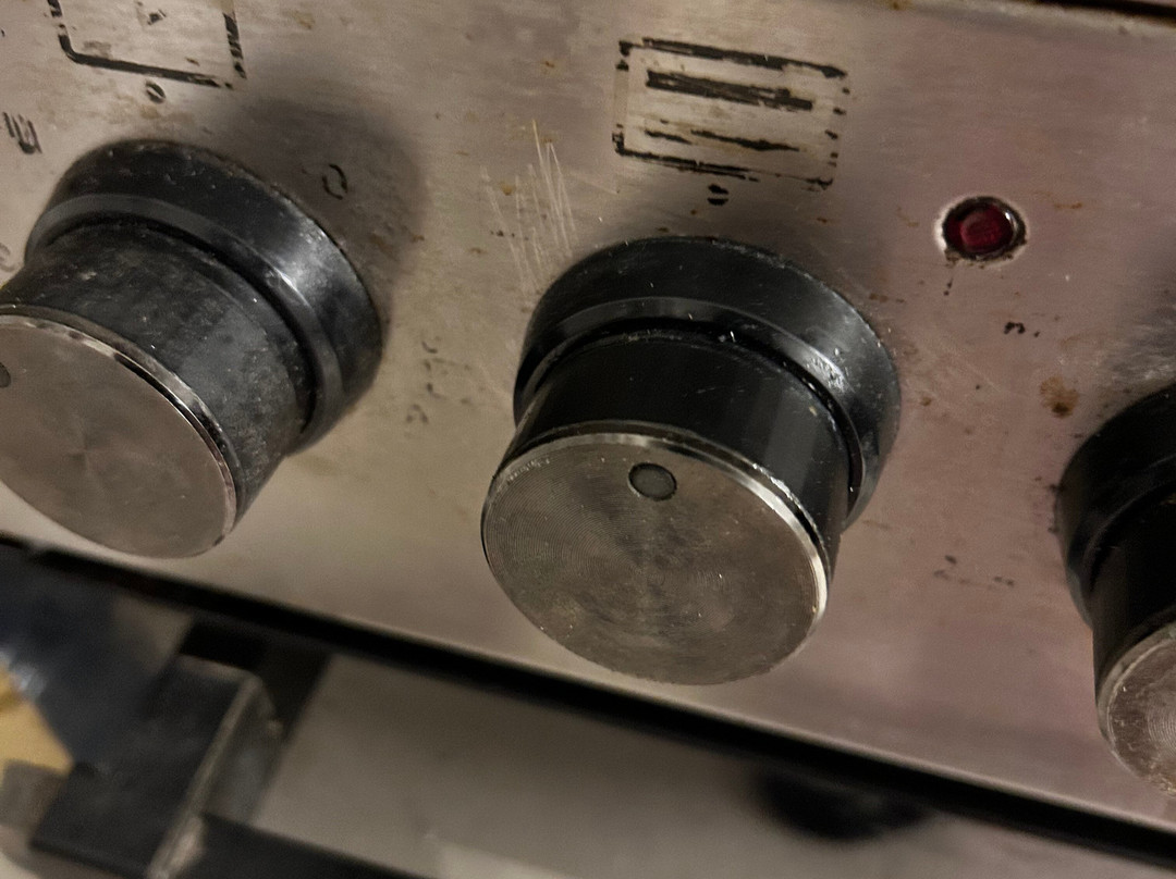 Four Twenty South主图