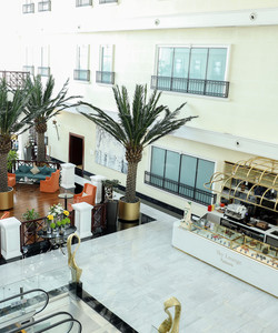 Sky Lounge餐厅图片