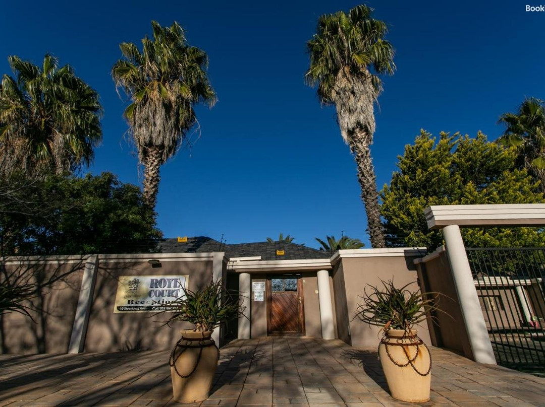 Royl Court Guesthouse主图