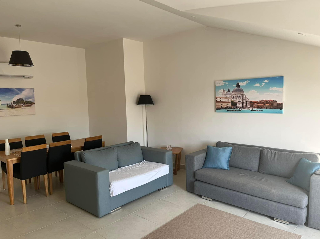 Ramada Hotel & Suites by Wyndham Kusadasi主图