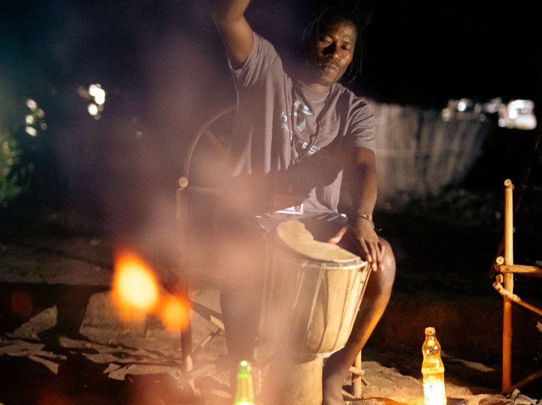 Sunday Williams Tours-Monkey Bay必去景点