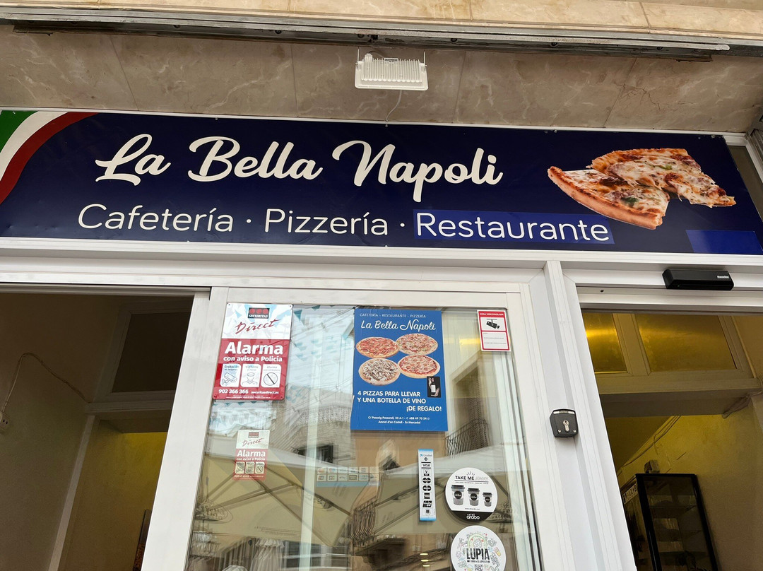 La Bella Napoli Alaior