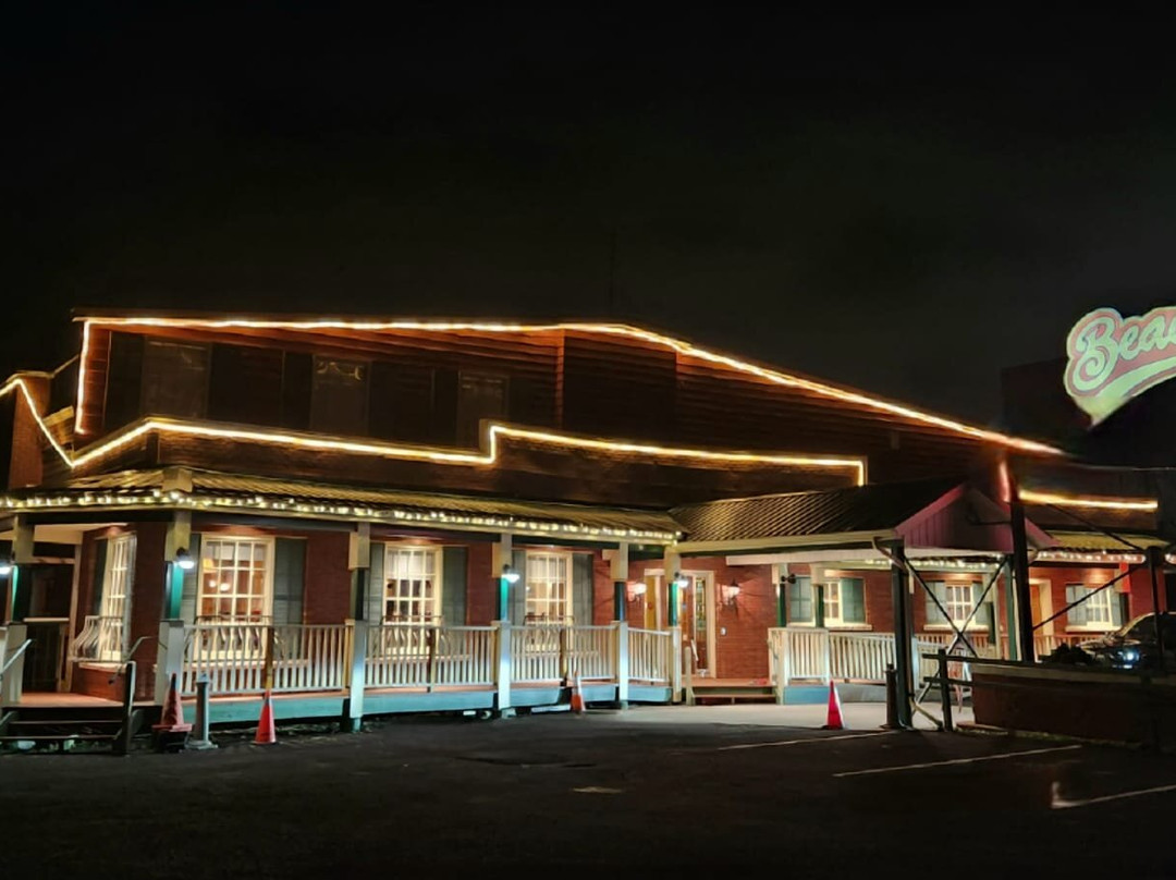 Beaux Daddy's Can-indian Restobar