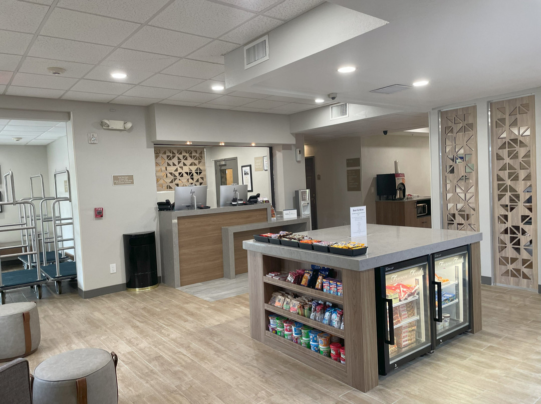Candlewood Suites Fort Myers-Sanibel Gateway by IHG主图