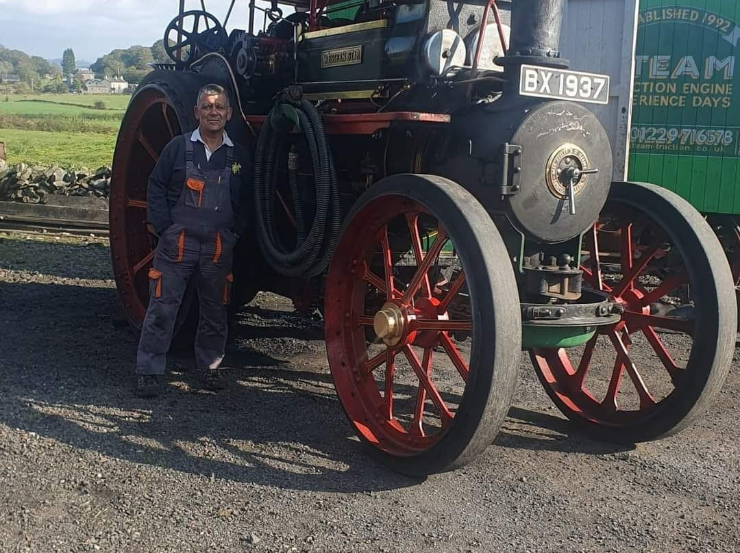 Traction Engine Driving Experience-Bouth必去景点