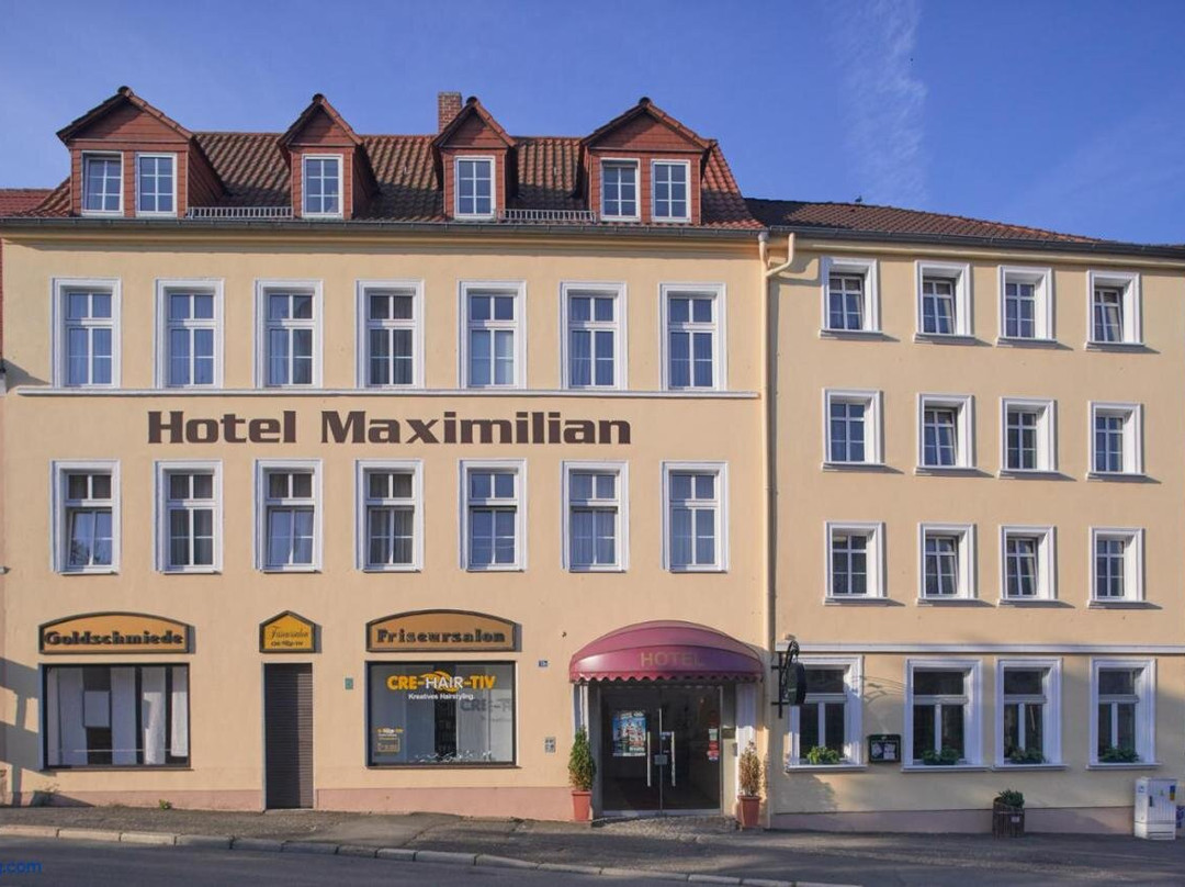 Grana酒店住宿-麦斯米兰餐厅&酒店