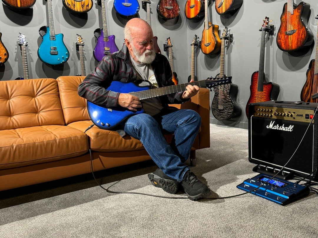 Emerald Guitars Experience And Tour-Saint Johnstown必去景点