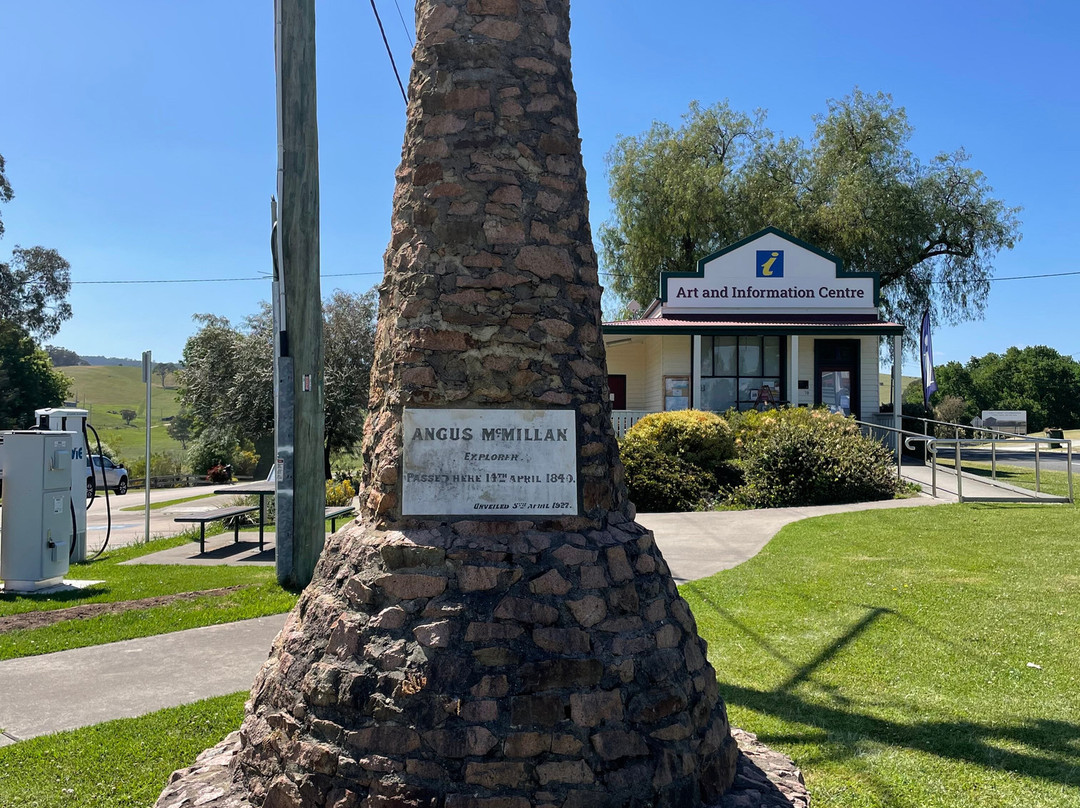 Angus Mcmillan Cairn-Bruthen必去景点