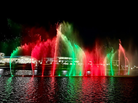 Illuvia Water Show At Epic Central Park-大草原城必去景点