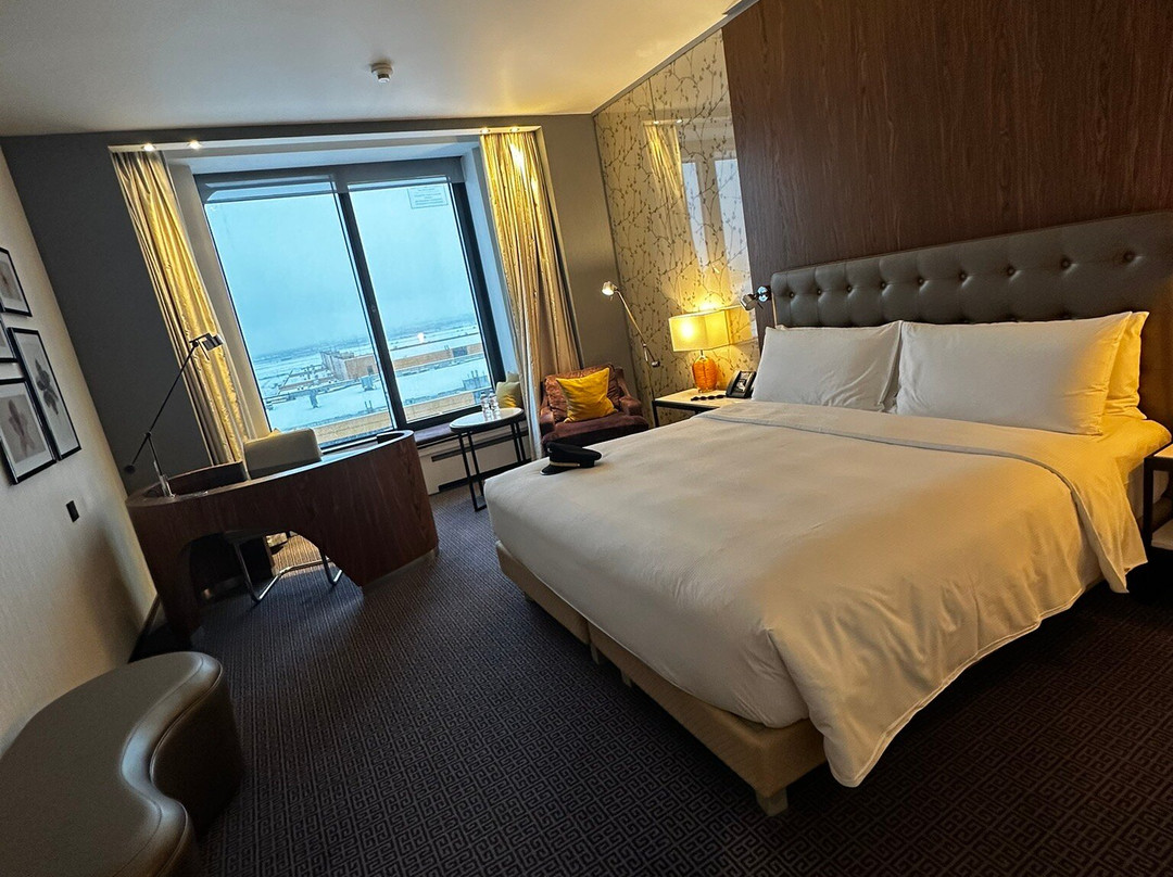 Hampton by Hilton Saint Petersburg ExpoForum主图