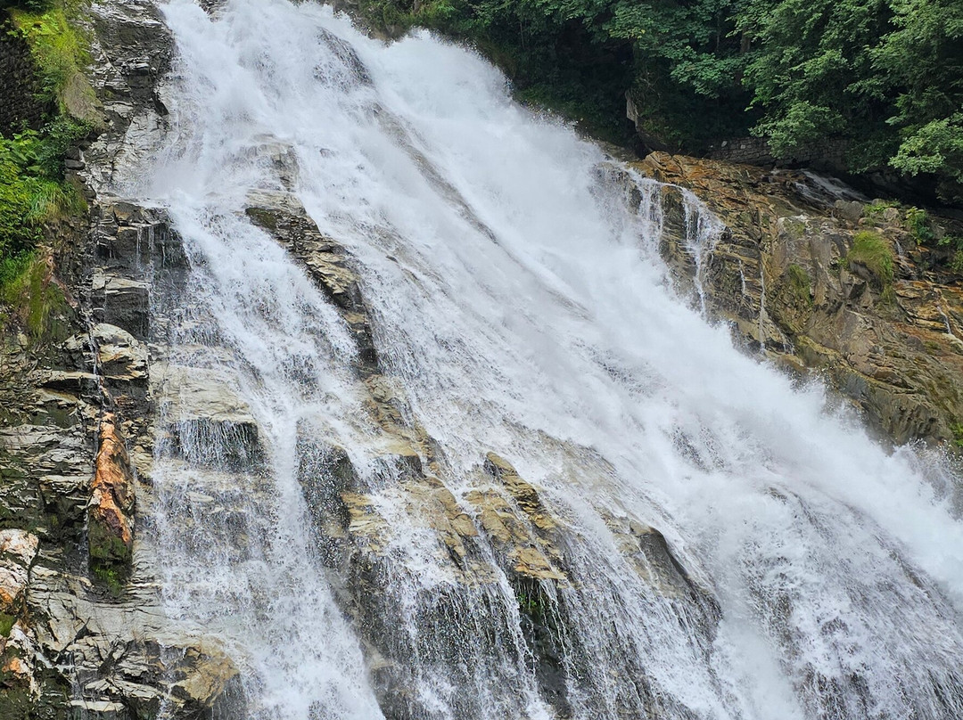 Bad Gasteiner Wasserfall-泉卡斯汀必去景点