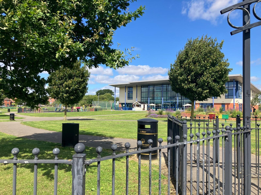 The Hut at Harvest Fields Centre