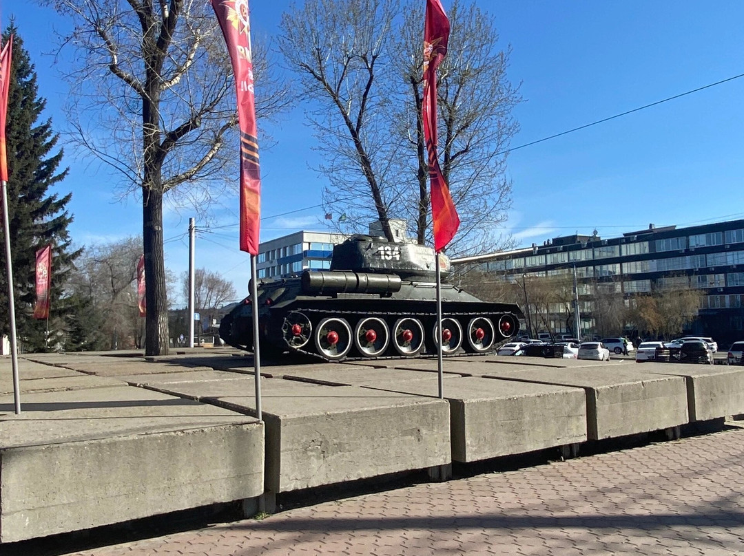 Tank Irkutskiy Komsomolets-伊尔库茨克必去景点
