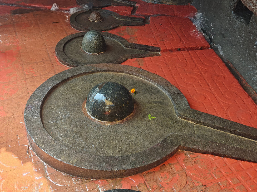Gangeshwar Mahadev Temple景点图片