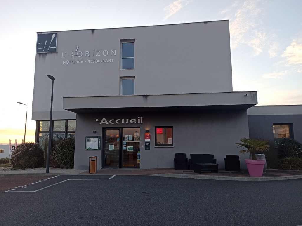 Logis Hôtel l'Horizon主图