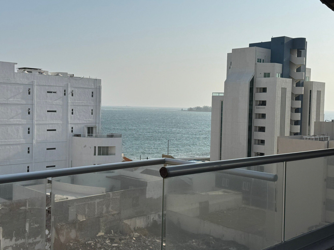 克利佩顿酒店主图