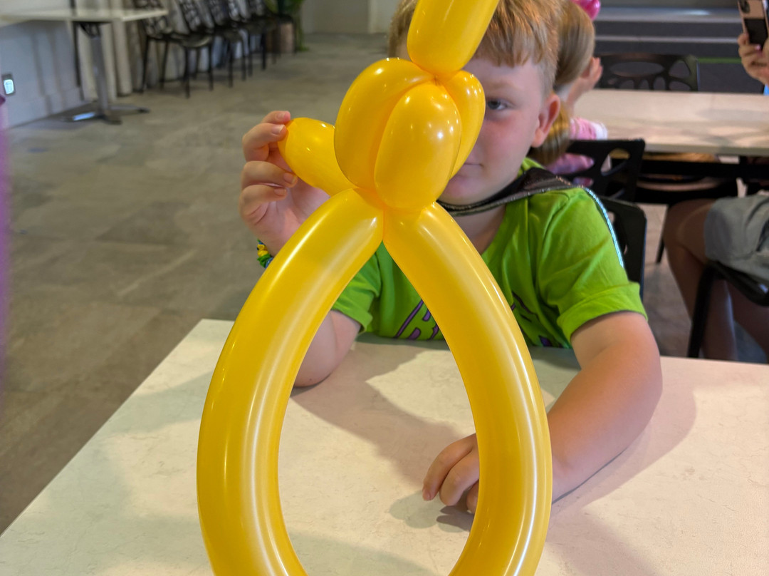 阿什莫尔棕榈度假村主图