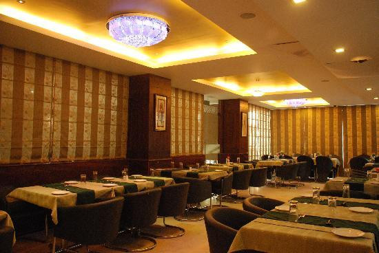 The Grand Hotel主图