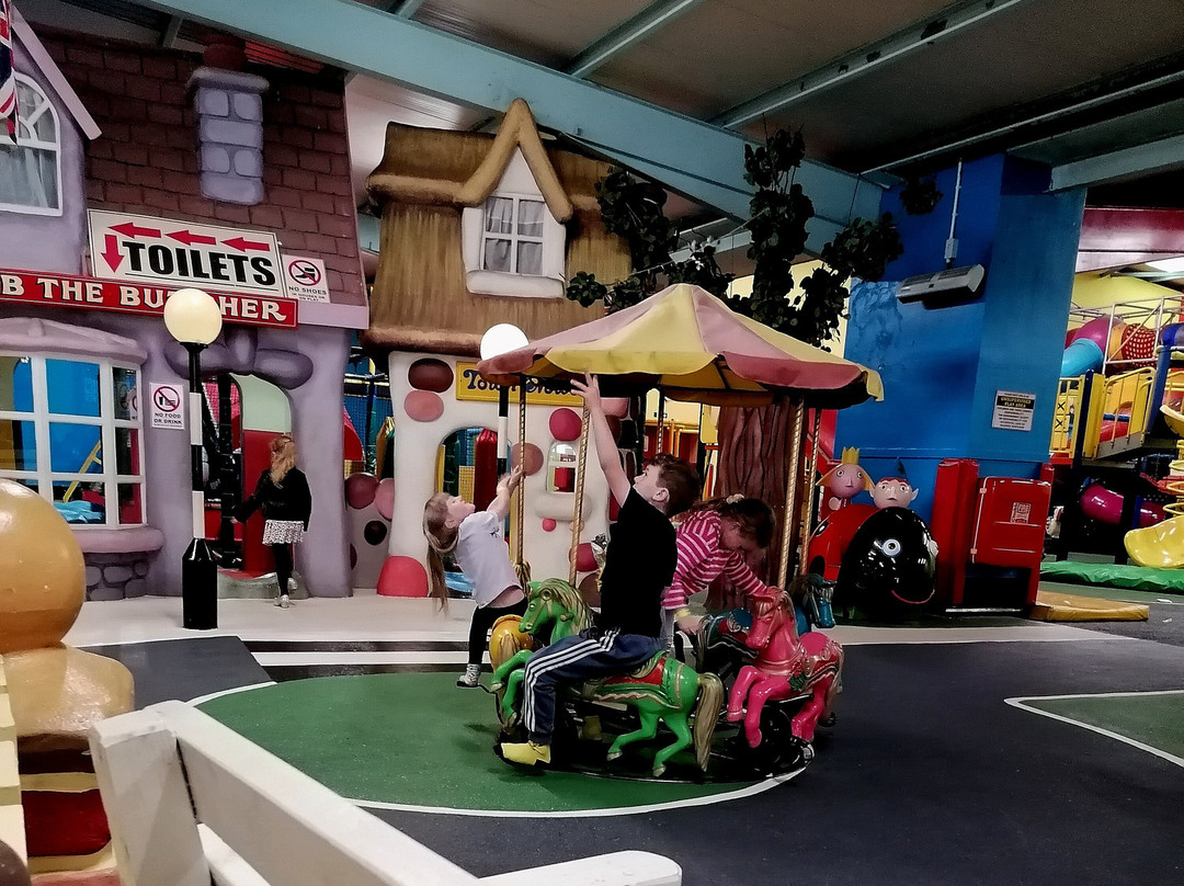 Tiny Tots Village Indoor Playzone-Ingoldmells必去景点