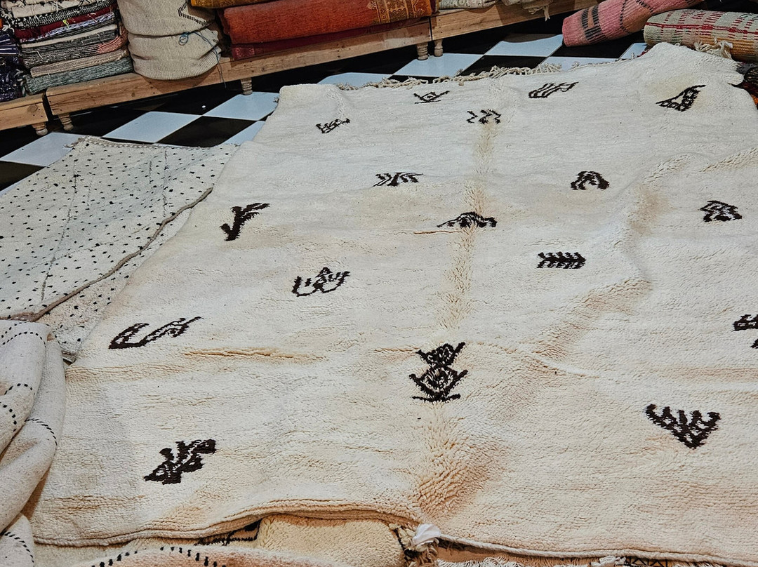 Dépôt Nomade-Hassilabied必去景点