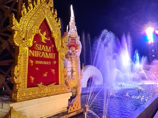 Tours With Jo-普吉镇必去景点