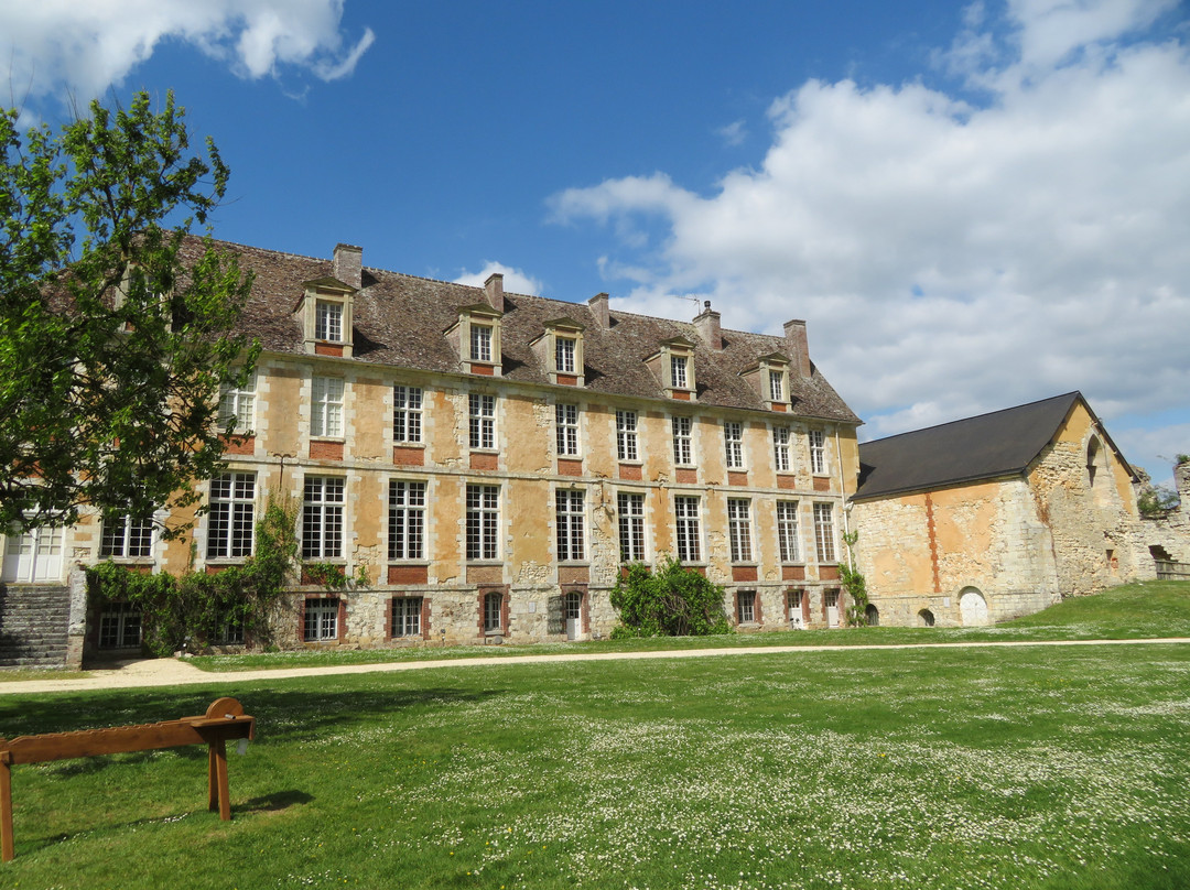 Abbaye de Mortemer-Haute-Normandie必去景点