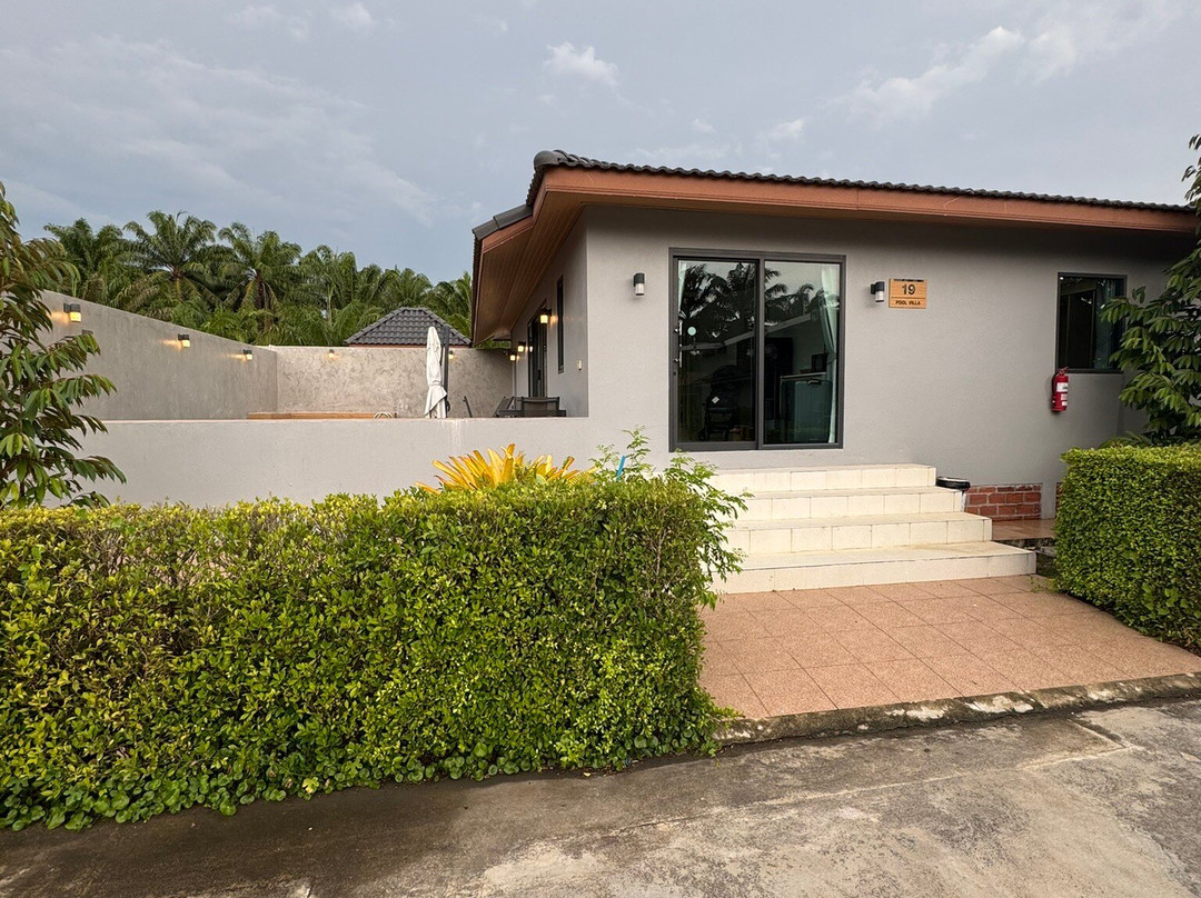 The Neenlawat Riverside Resort主图