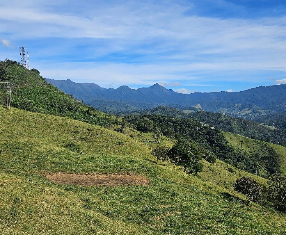 Pico Penedinho-Penedo必去景点