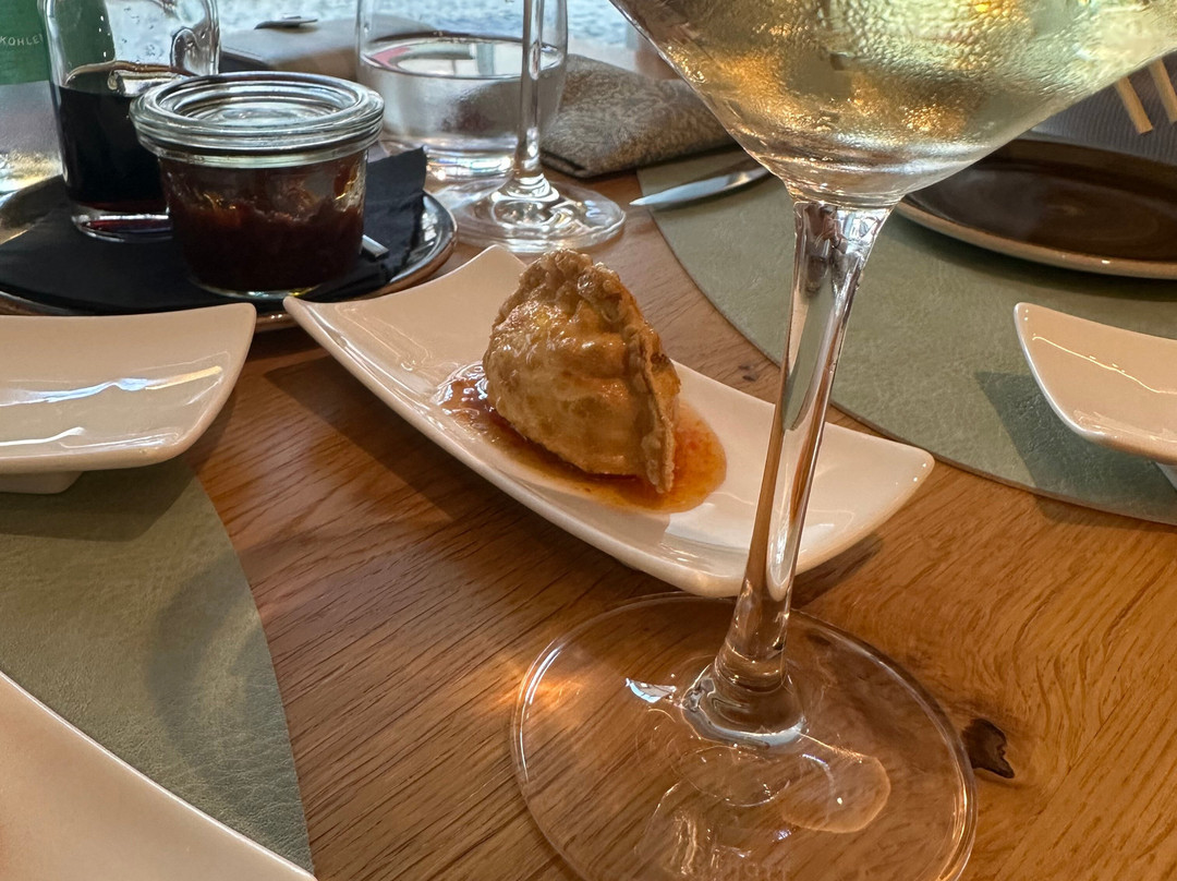 Hotel/ Restaurant Crown主图