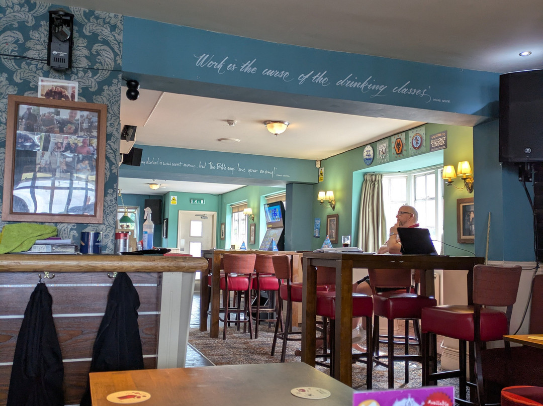 The Cross-Stourbridge必去景点