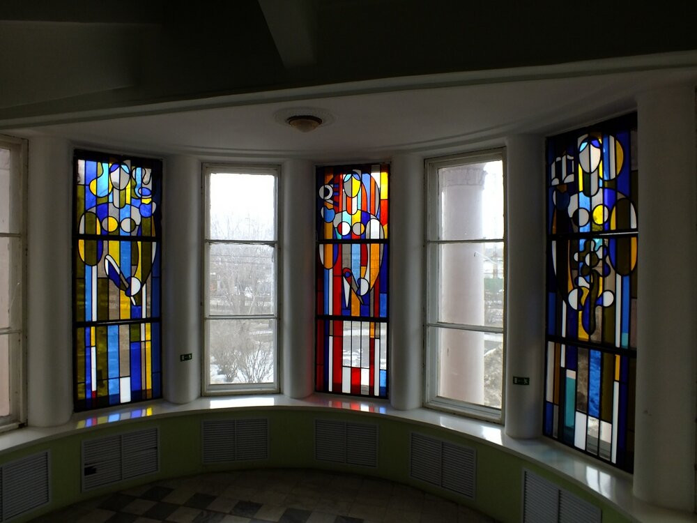 Zdaniye Dvortsa Kultury Metallurgov