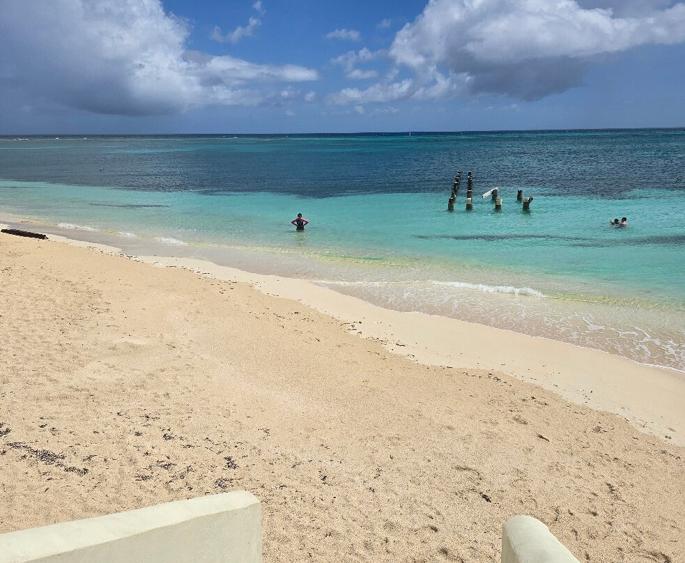 Rodgers Beach-San Nicolas必去景点