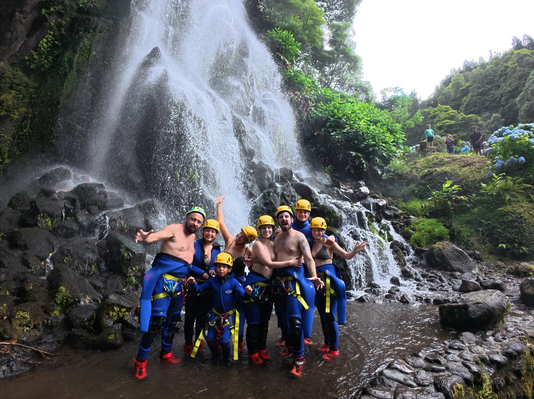 São Miguel: Experiência de Canyoning na Ribeira dos Caldeirões-Nordeste必去景点