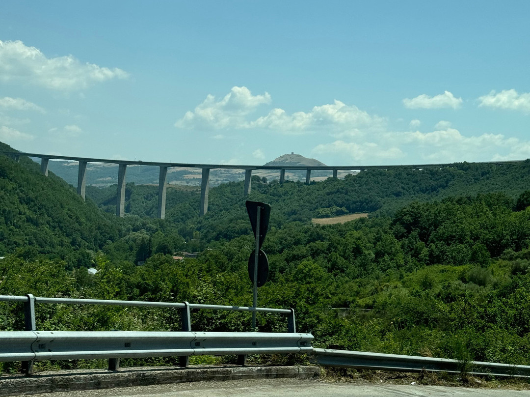 Autoservizi Ncc Basilicata-Potenza必去景点