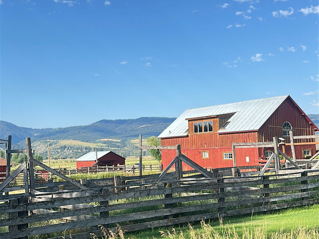 Hansen Guest Ranch主图