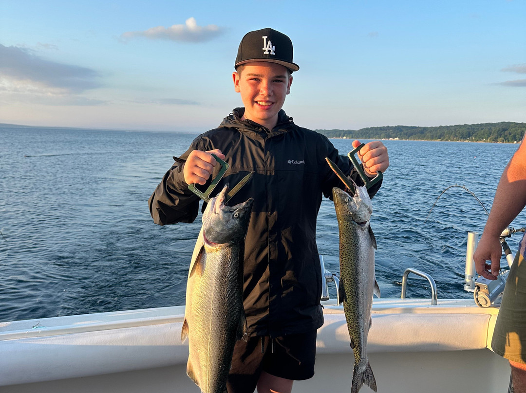 Storm Hawk Sport Fishing Charters-特拉弗斯城必去景点