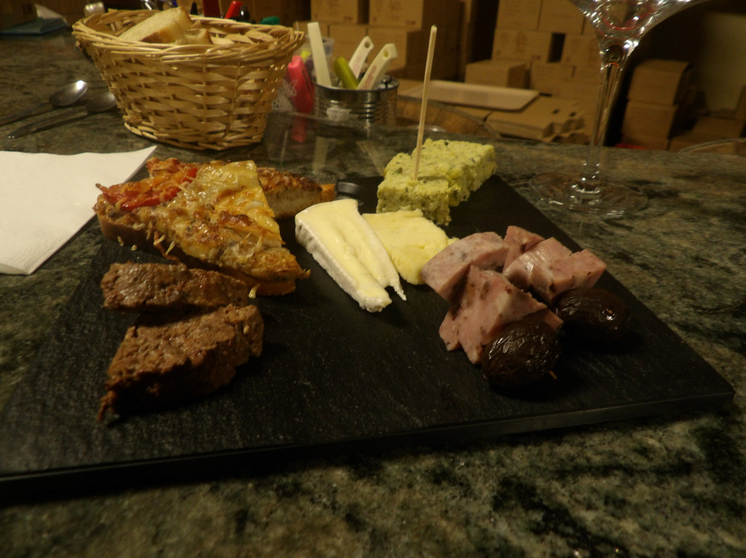 Domaine Le Puy du Maupas-Puymeras必去景点