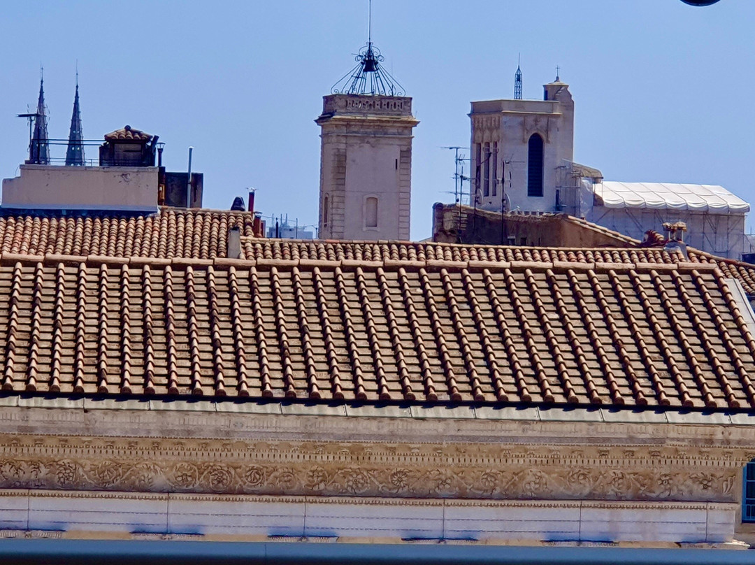 Cathedrale Notre-Dame-Et-Saint-Castor de Nimes-尼姆必去景点