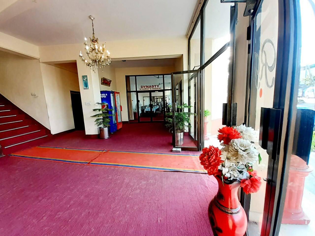 Rawalakot International Hotel主图