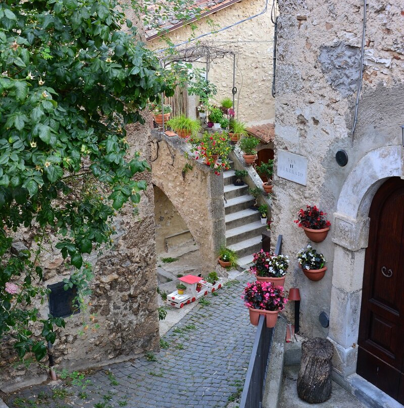 Centro Storico di Calascio-Calascio必去景点