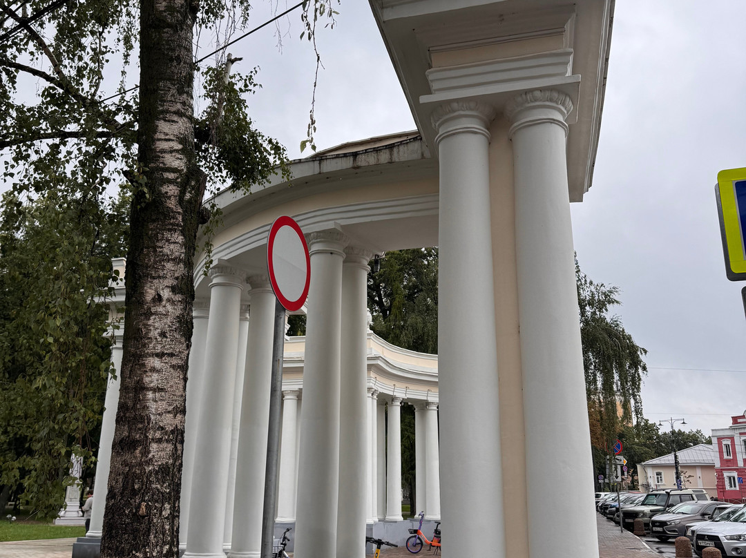 Propilei Sobornogo Parka-Ryazan必去景点