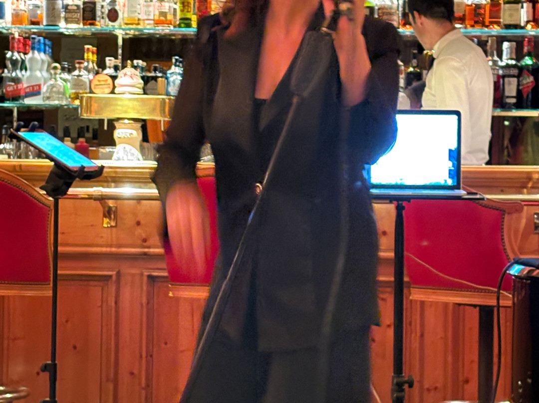 Hôtel Restaurant & SPA Julien主图