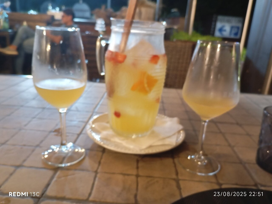 纳斯塔西水疗酒店主图