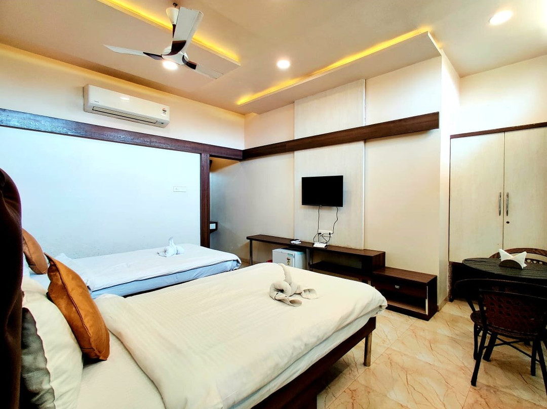 Royal Karhandla Resort主图