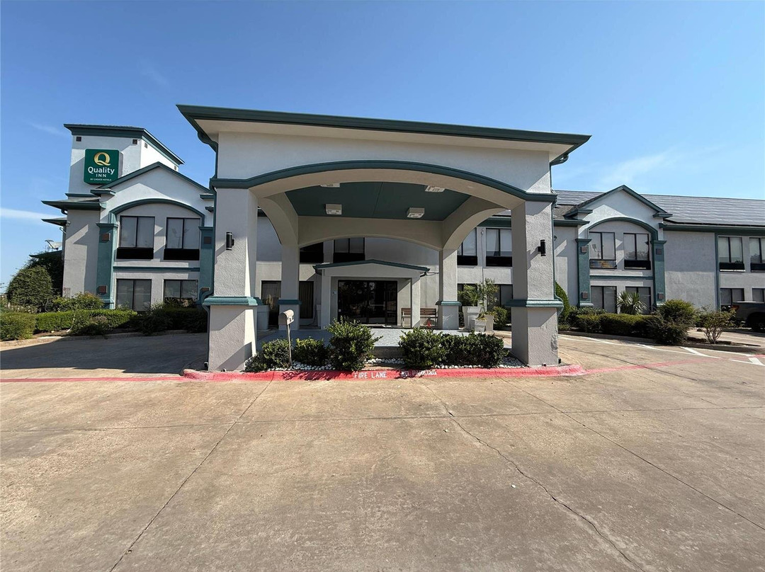 Hubbard酒店住宿-Quality Inn Hillsboro